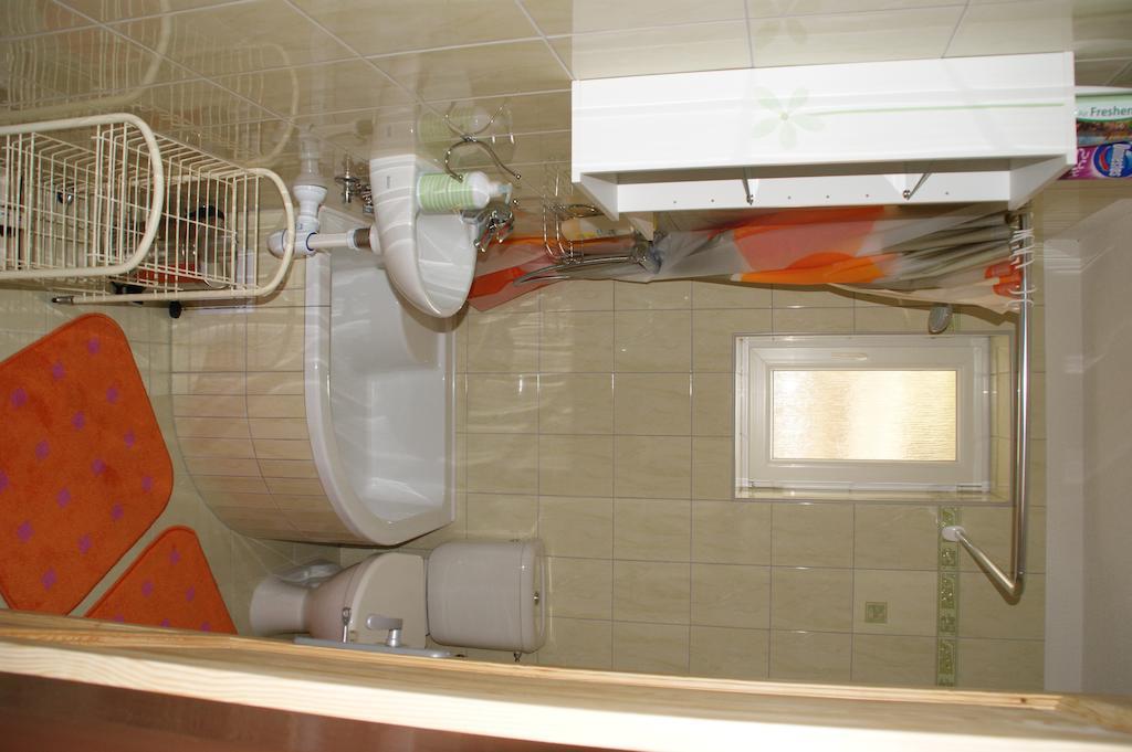 Ubytovani Pod Jezem Loket Kamer foto